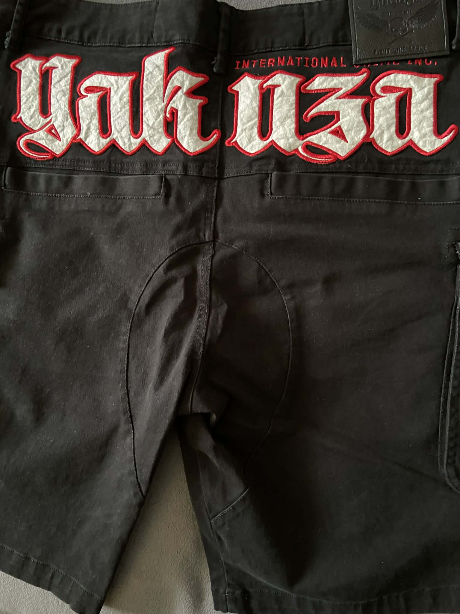Yakuza Cargo šortky BLACK TAR CSB 25049 Black